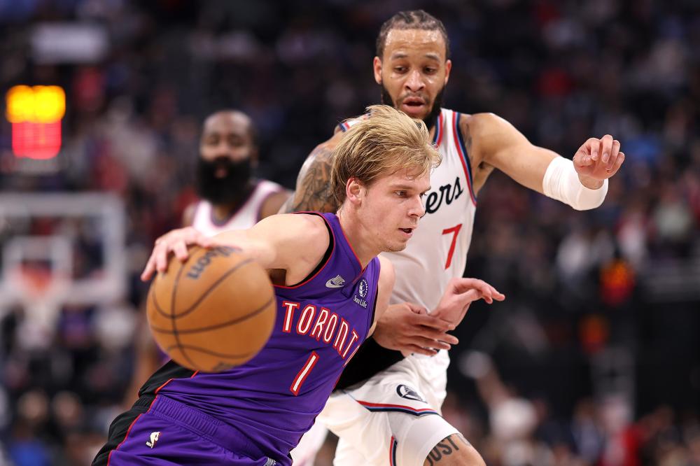 居中游位置 居中游位置