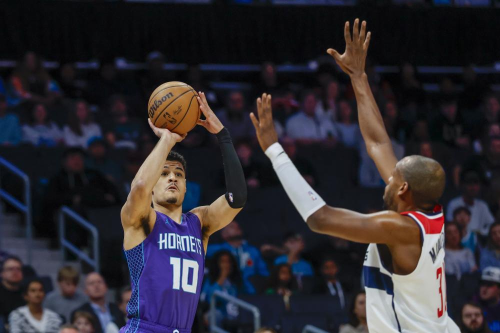 接受媒体采 接受媒体采