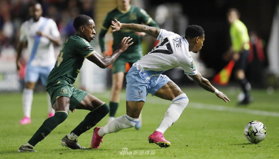 体育巴坎布已前往国家队报到 但不会缺席下一阶段中超